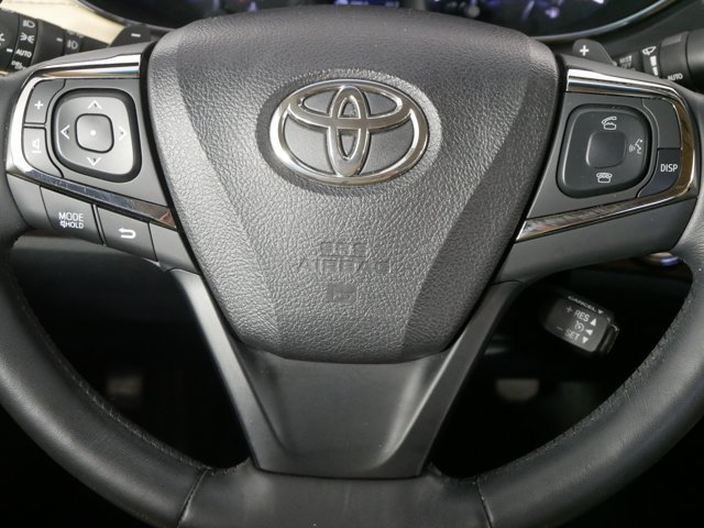 Used 2015 Sizzling Crimson Mica Toyota Limited image 20