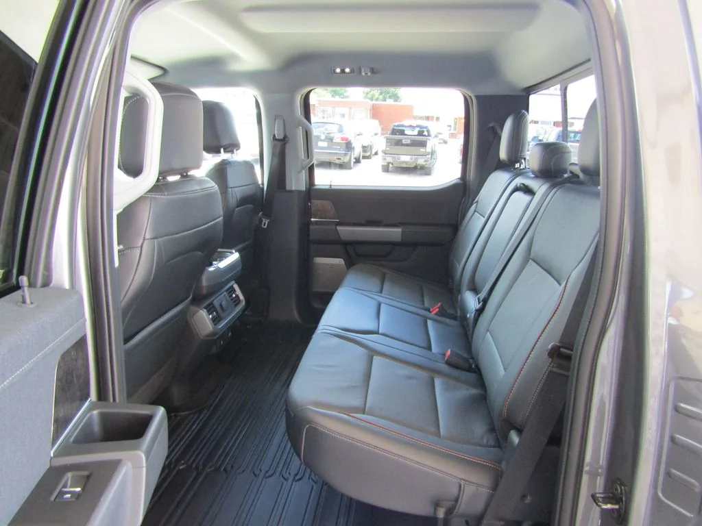 Used 2021 Gray Ford Lariat image 33
