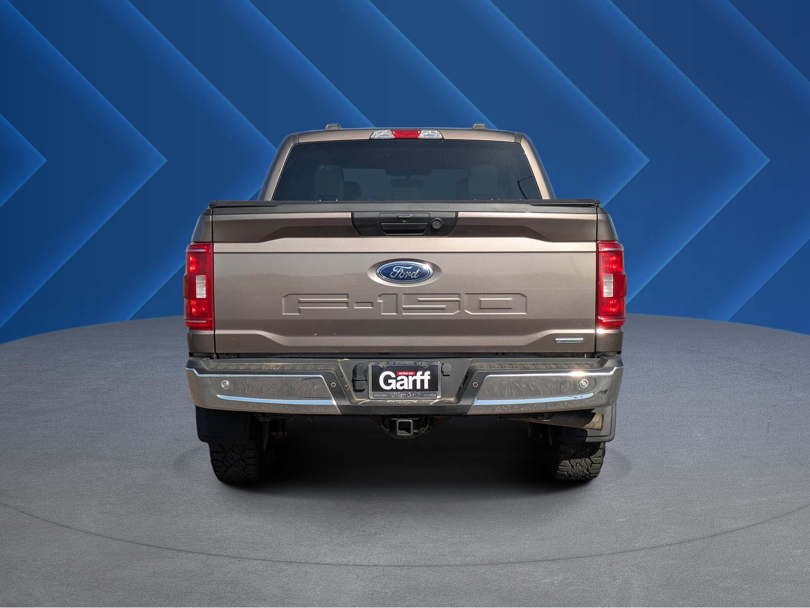 Used 2023 Bronze Ford XLT image 4