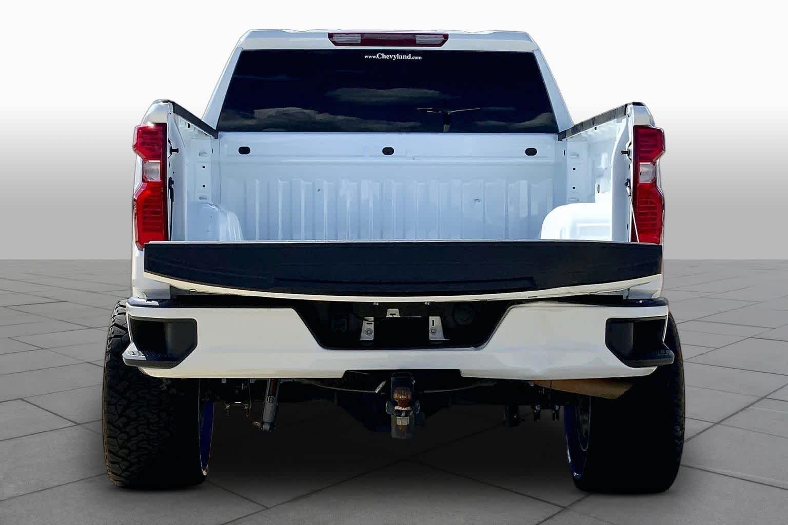 Certified Used 2025 Summit White Chevrolet Custom image 5
