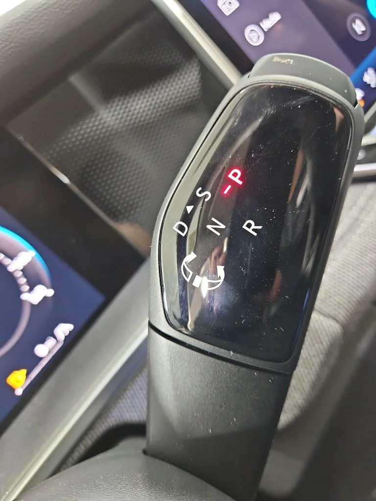 New 2026 Black Volkswagen 2.0T S image 22