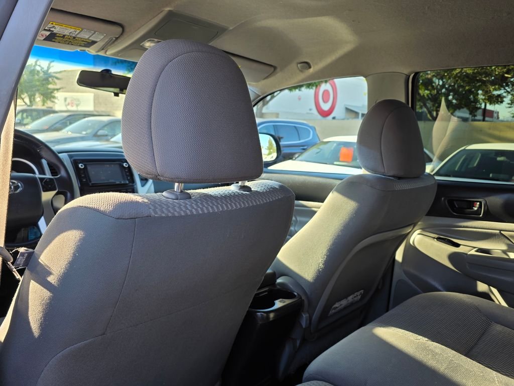 2015 Toyota Tacoma PreRunner - Photo 18