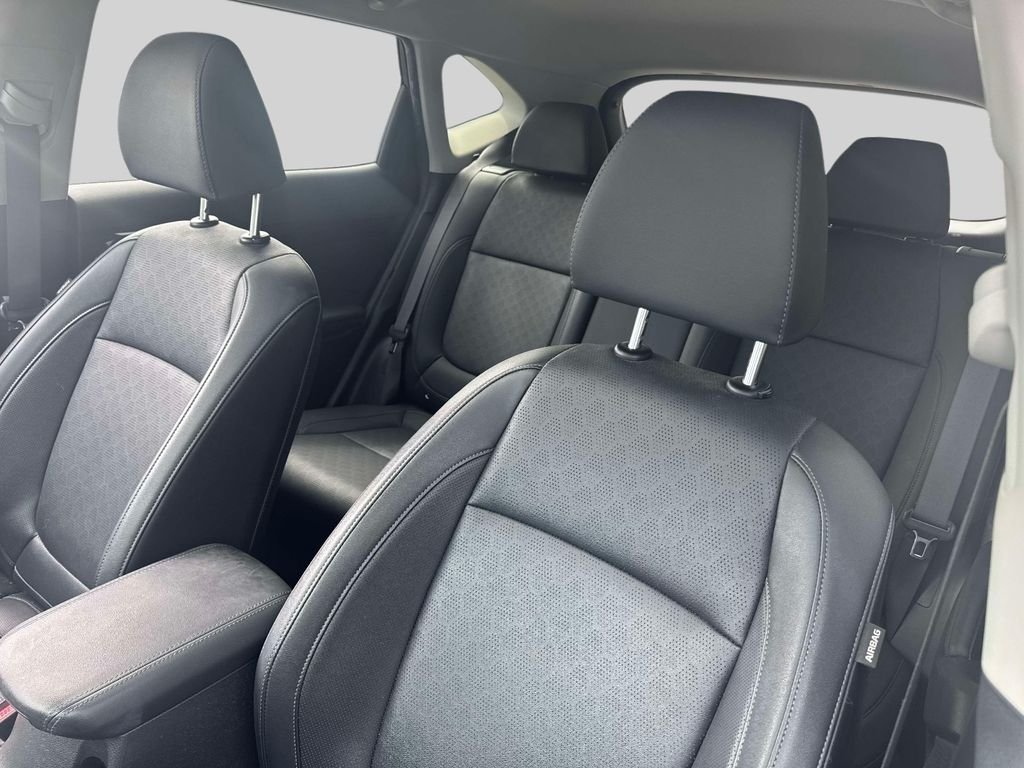 Used 2021 Blue Kia EX image 17