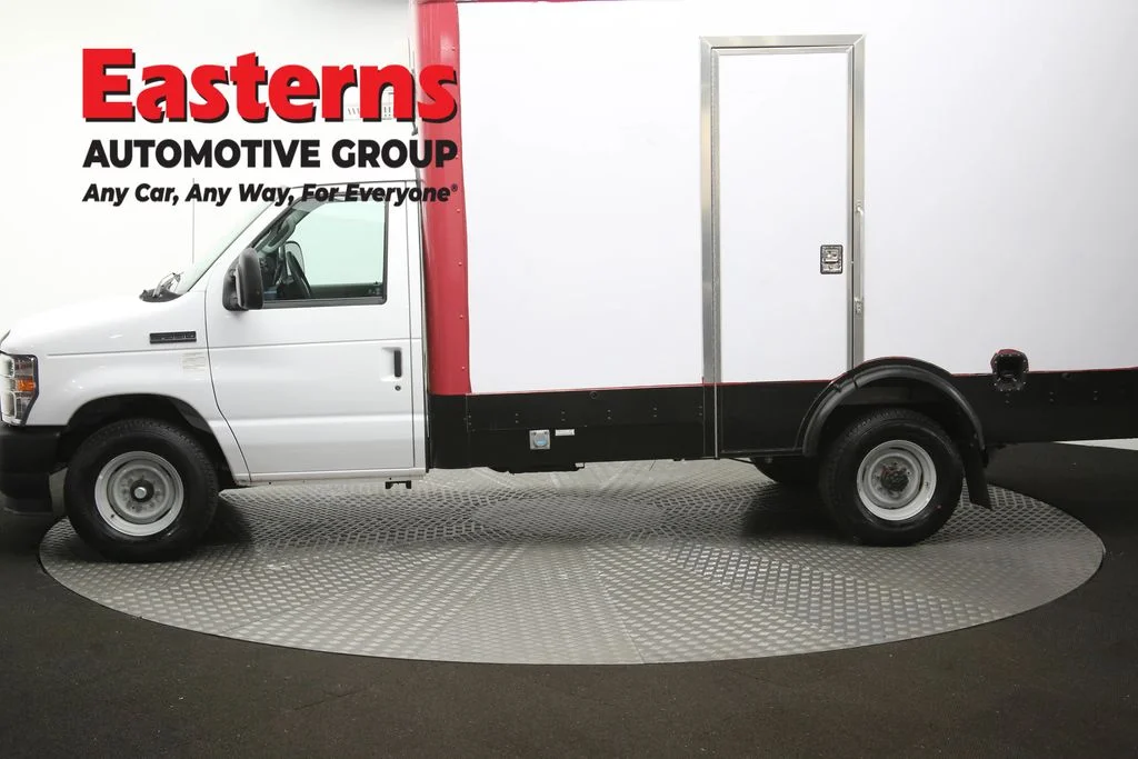 Used 2023 White Ford Base image 58
