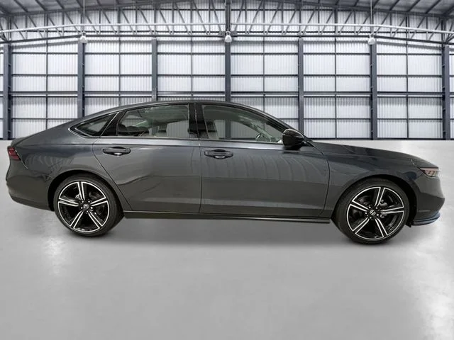 New 2026 Meteorite Gray Metallic Honda SE image 7