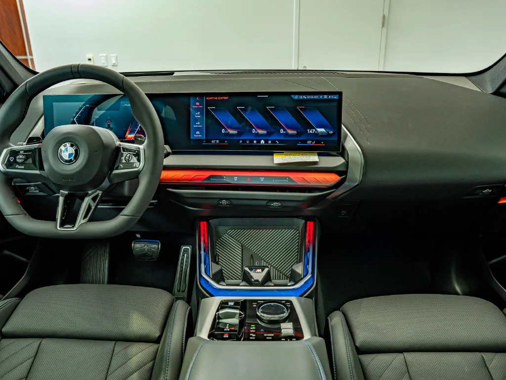 New 2026 Vegas Red Metallic BMW 30 xDrive image 30