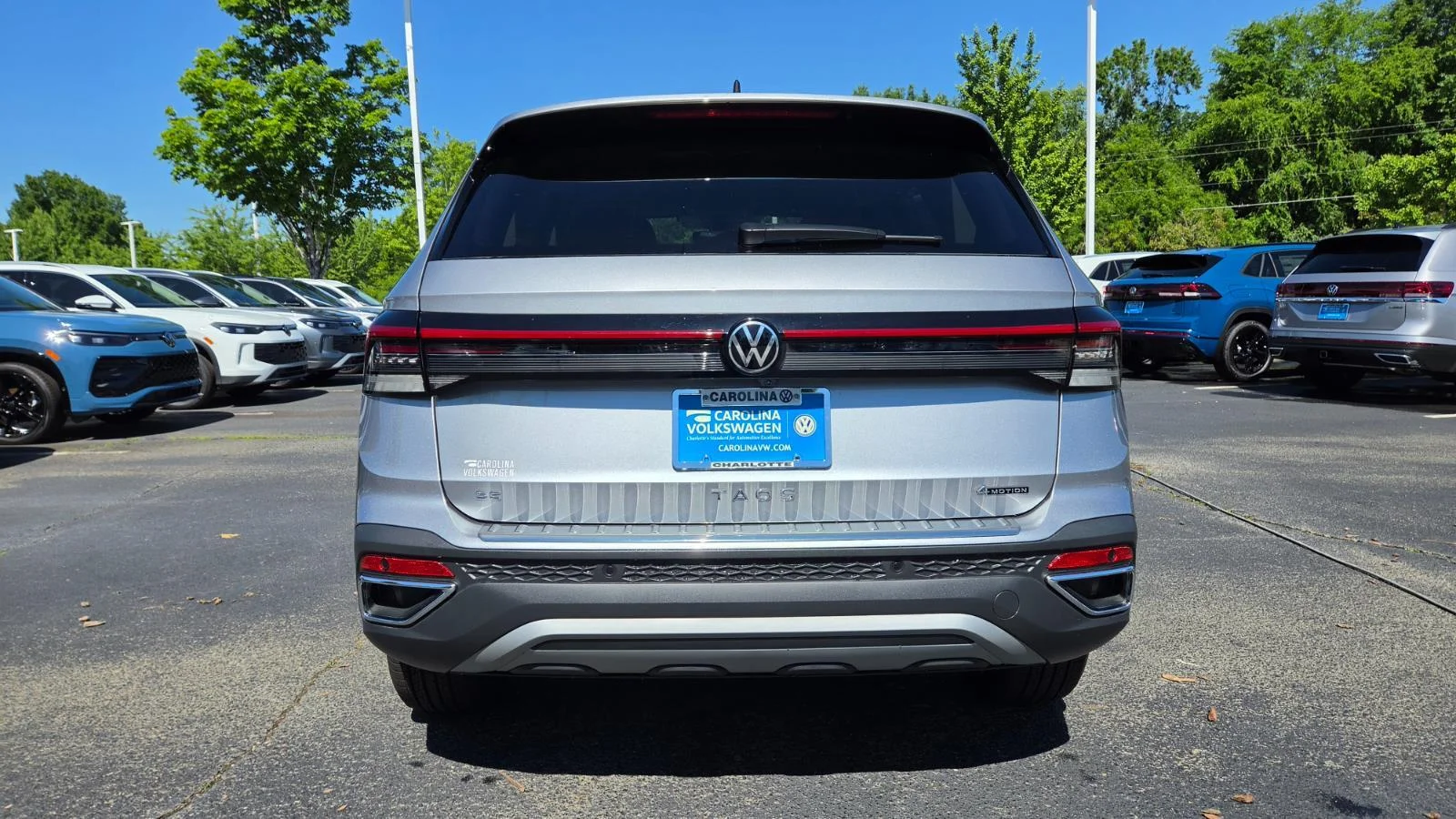 2025 Volkswagen Taos SE - Photo 5
