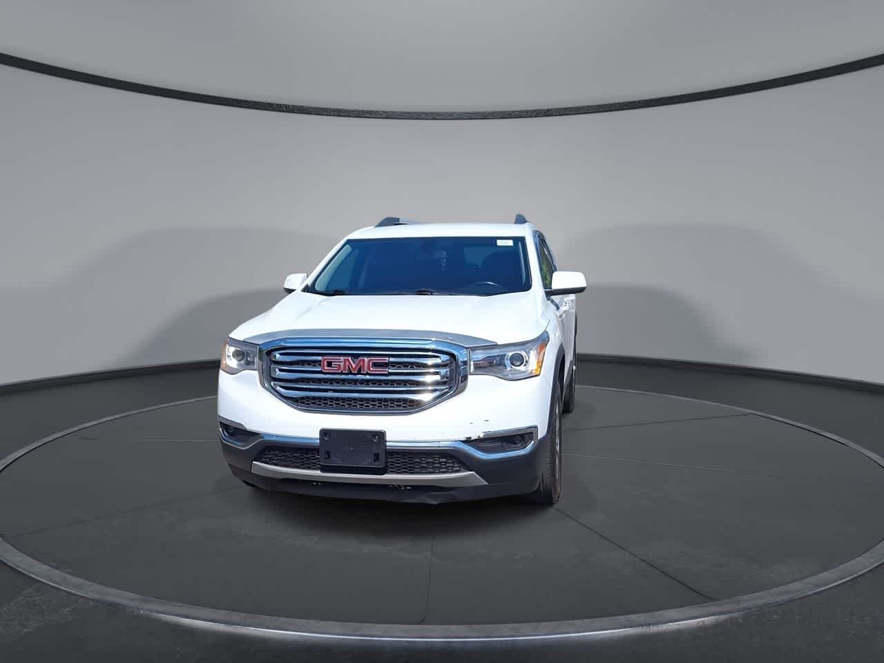 Certified Used 2018 Summit White GMC SLE image 3