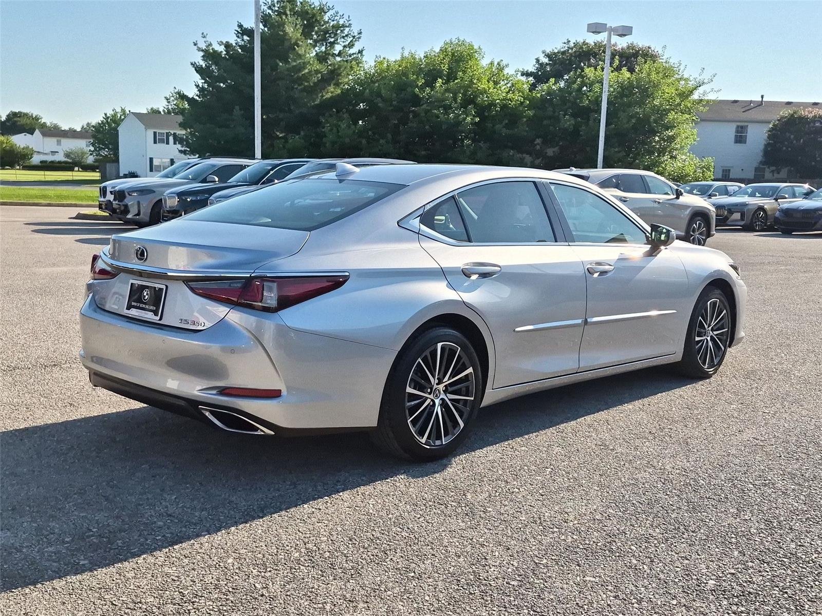 Used 2025 Iridium Lexus ES 350 image 5