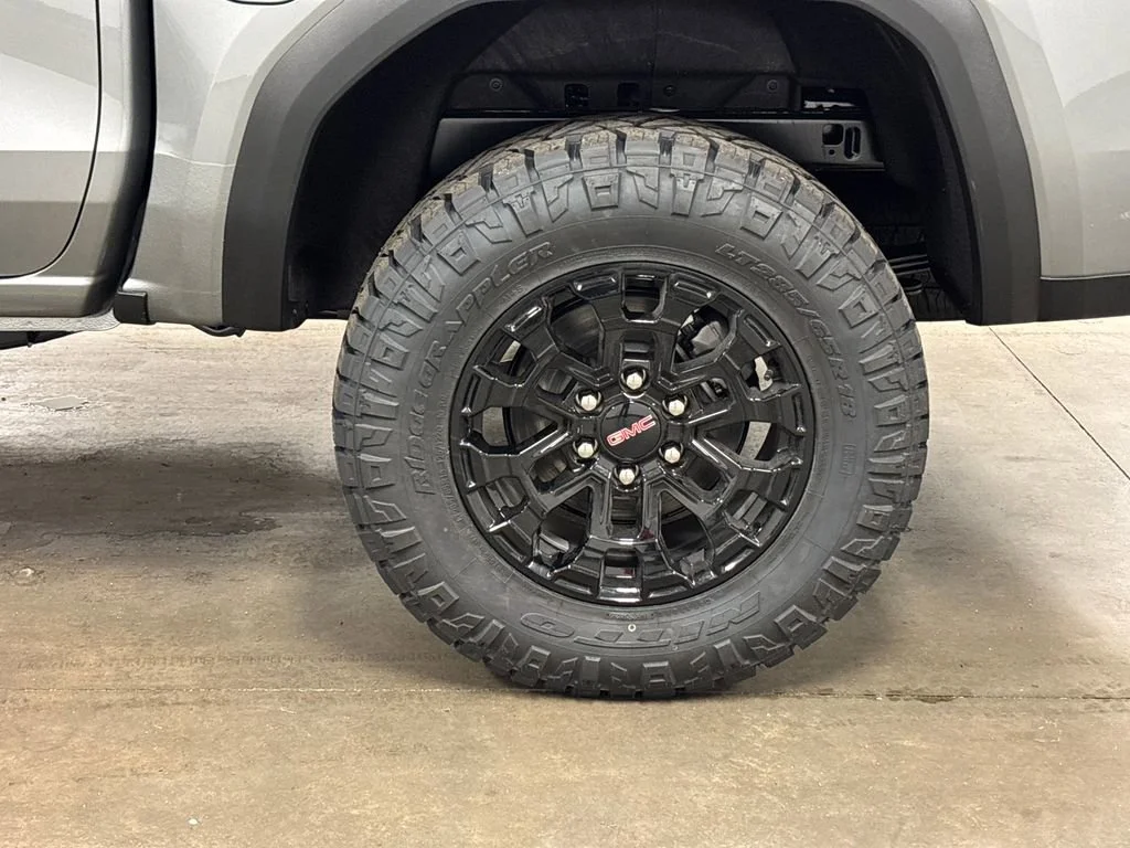 2026 GMC Canyon Elevation - Photo 11