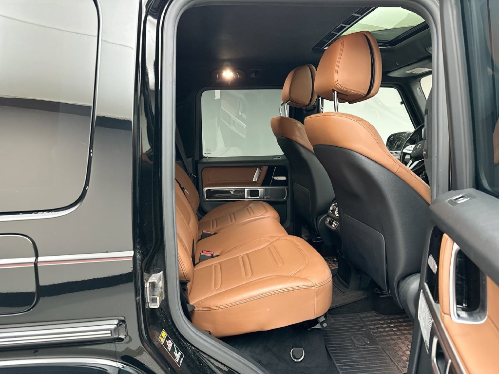 Used 2019 Black Mercedes-Benz G 550 image 7
