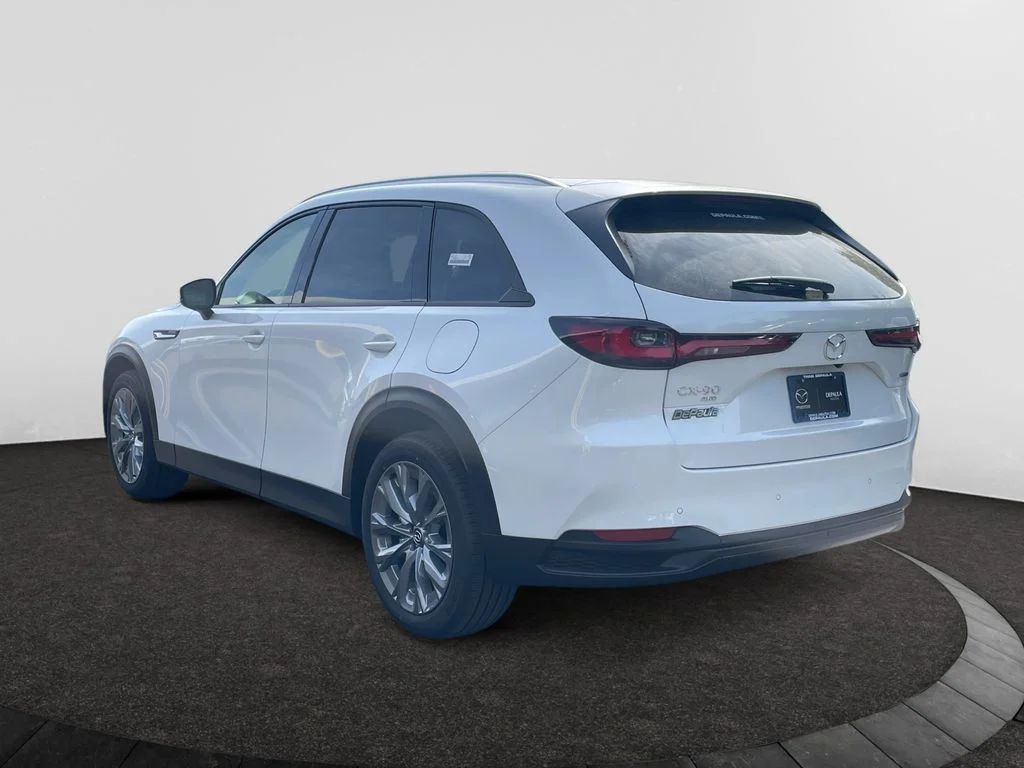 New 2026 White Mazda 3.3 Turbo Preferred image 3