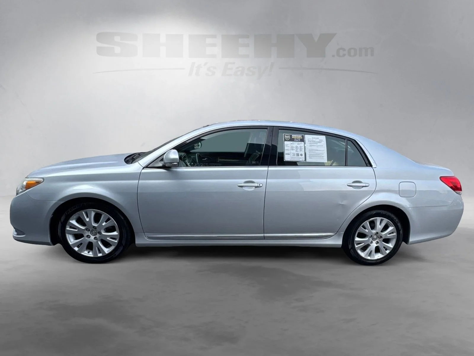 Used 2012 Silver Toyota Base image 14