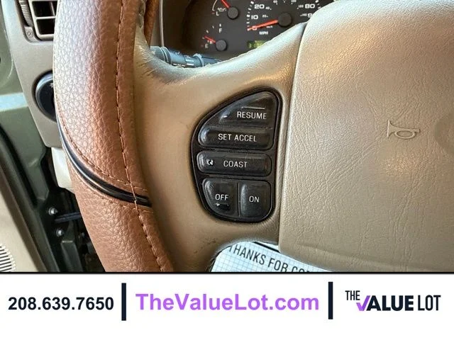 Used 2004 Green Ford Eddie Bauer image 22