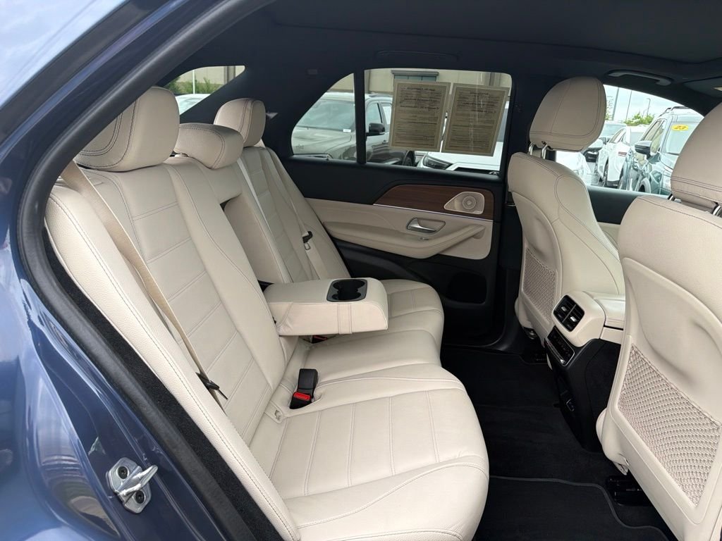 Used 2024  Mercedes-Benz GLE 450e image 20