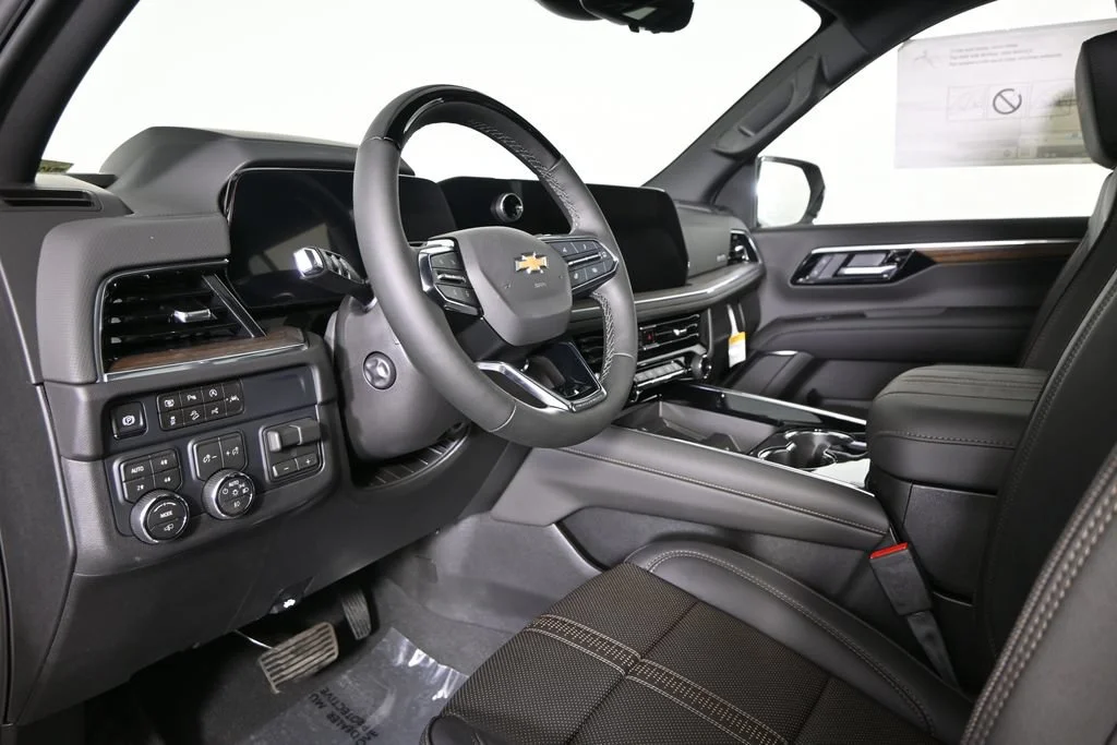 2026 Chevrolet Suburban High Country - Photo 24