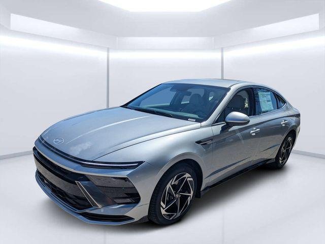 New 2026 Silver Hyundai SEL Sport image 7