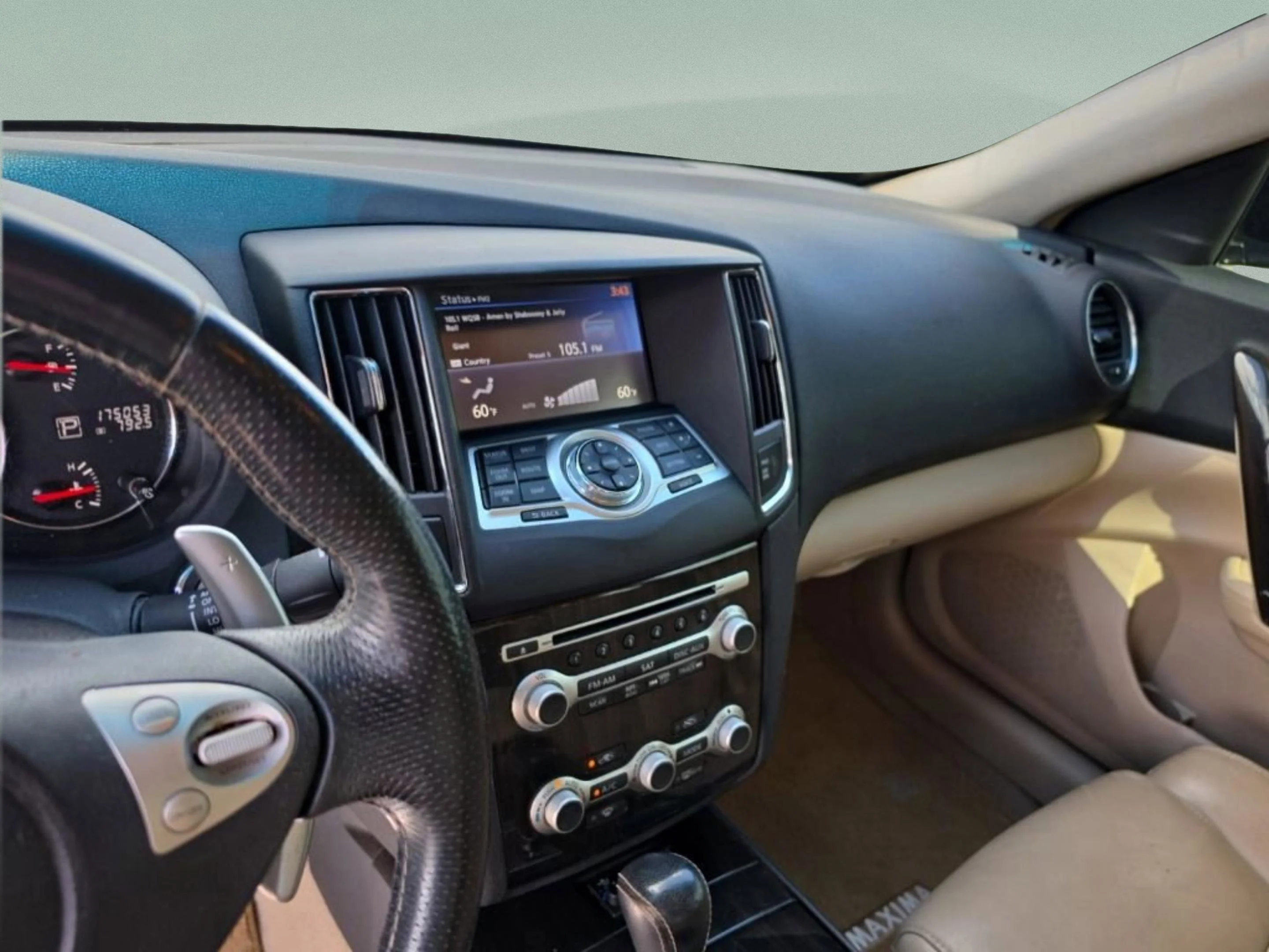 Used 2013 Blue Nissan 3.5 SV image 17
