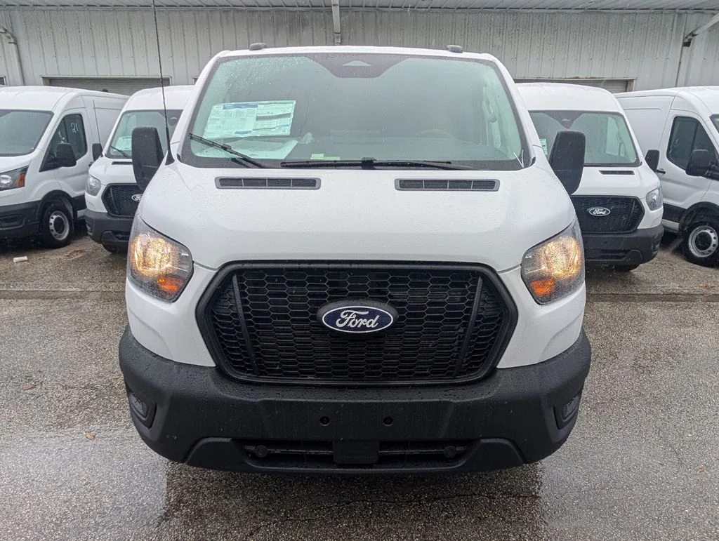 New 2026 White Ford Base image 2