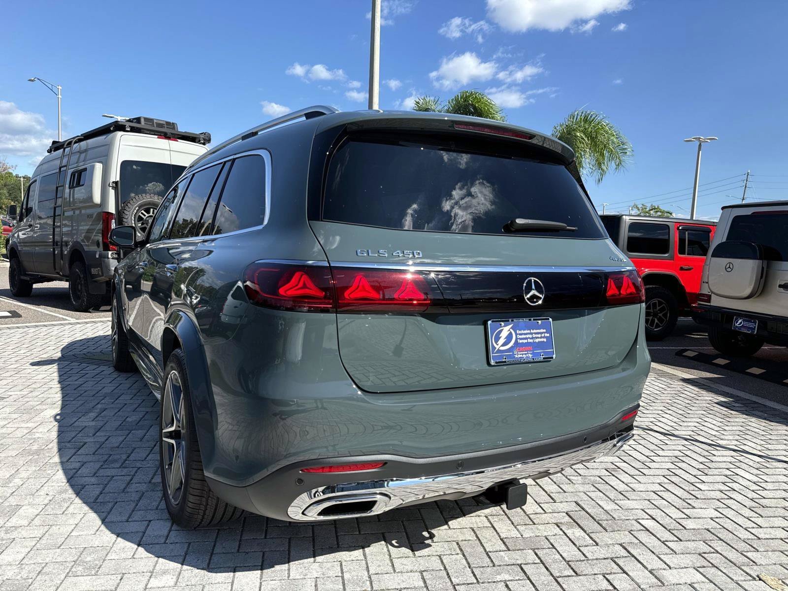 New 2027  Mercedes-Benz 450 4MATIC® SUV image 9