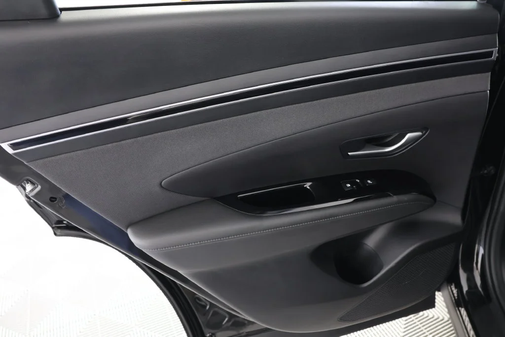 Used 2024 Black Pearl Hyundai Limited image 27