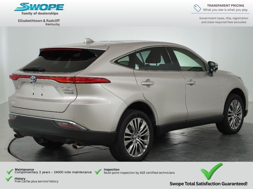 Used 2021 Titanium Glow Toyota Limited image 3