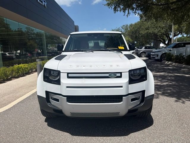 Used 2023 Fuji White Land Rover S image 2