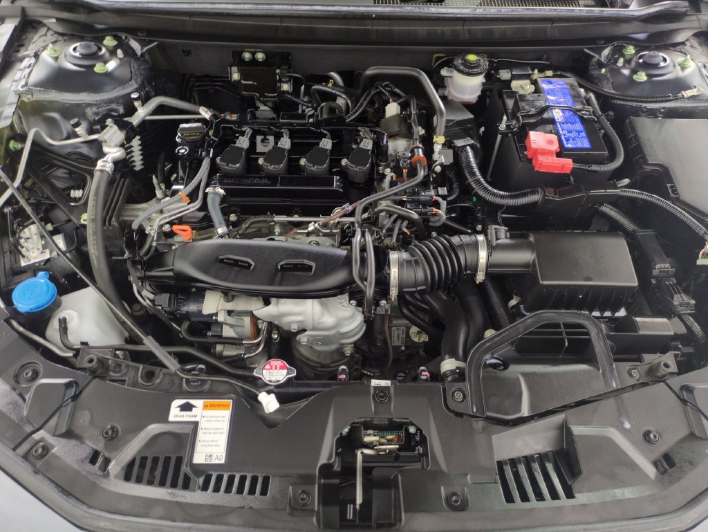 2025 Honda Accord SE - Photo 29