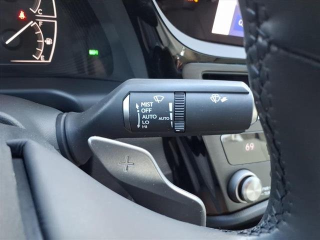 2025 Lexus ES Hybrid 300h - Photo 26