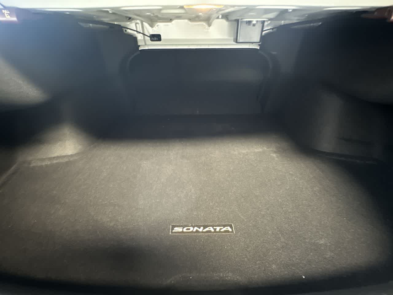 2025 Hyundai Sonata SE - Photo 25