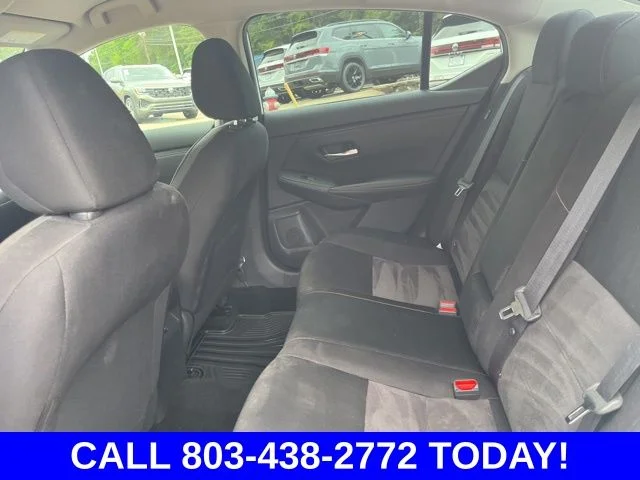 Used 2021 White Nissan SR image 11