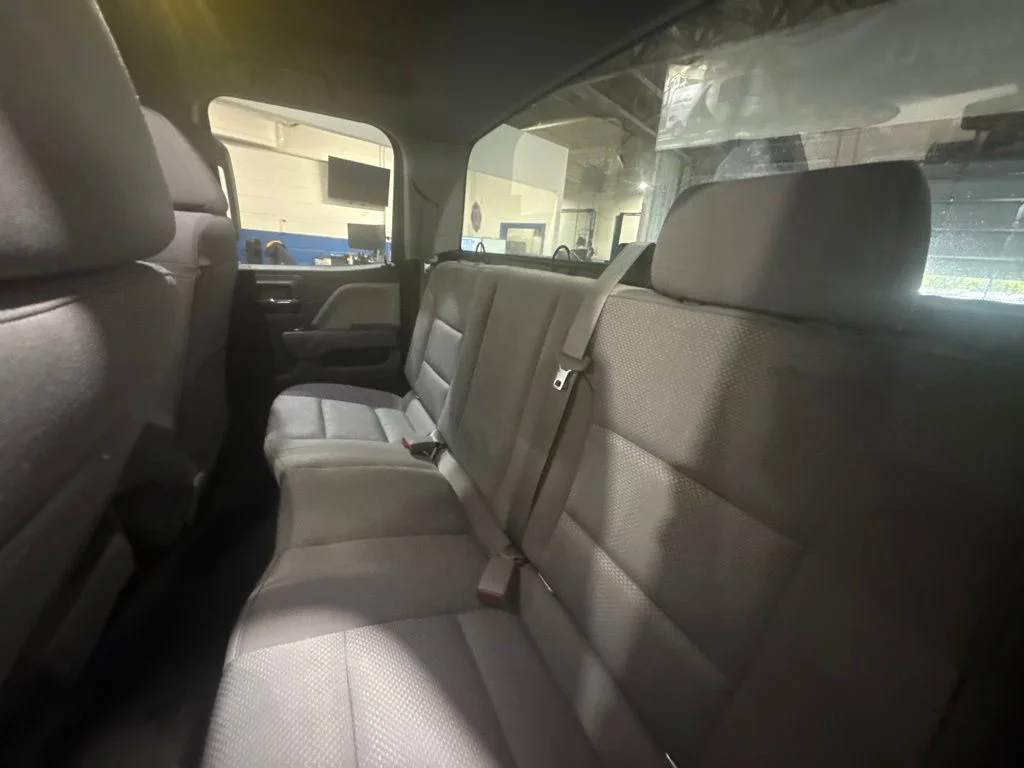 Used 2016 Summit White GMC Base image 39