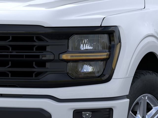 New 2026 White Ford XLT image 18