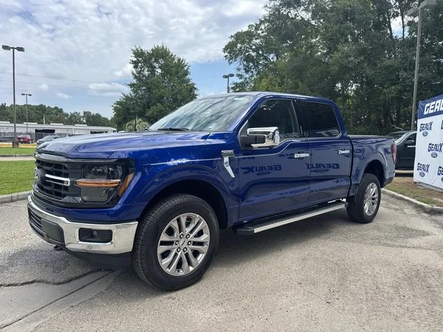 New 2026 Blue Ford XLT image 6