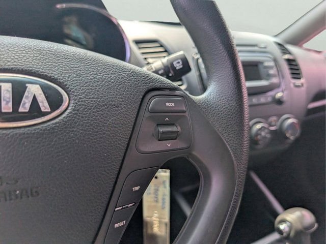 Used 2017 Black Kia LX image 38