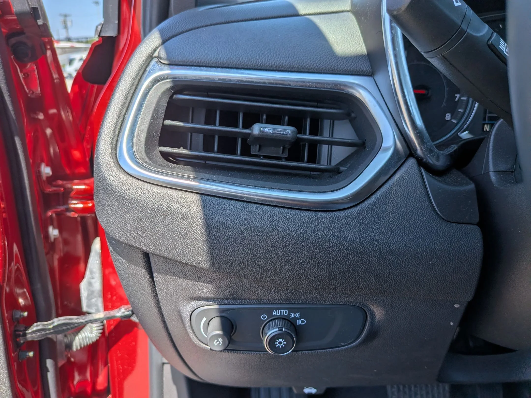 Used 2024 Radiant Red Tintcoat Chevrolet LT image 17