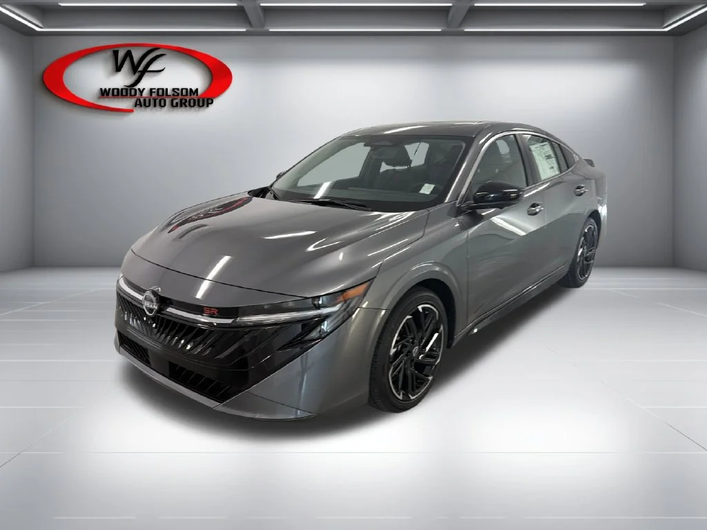 New 2026 Gray Nissan SR image 3
