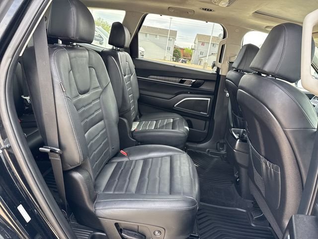 Used 2023 Black Kia SX-Prestige image 14