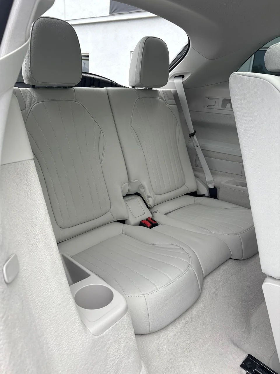 Certified Used 2023 Gray Mercedes-Benz 450 Sport Utility Premium Trim w/Third Row Seats image 8