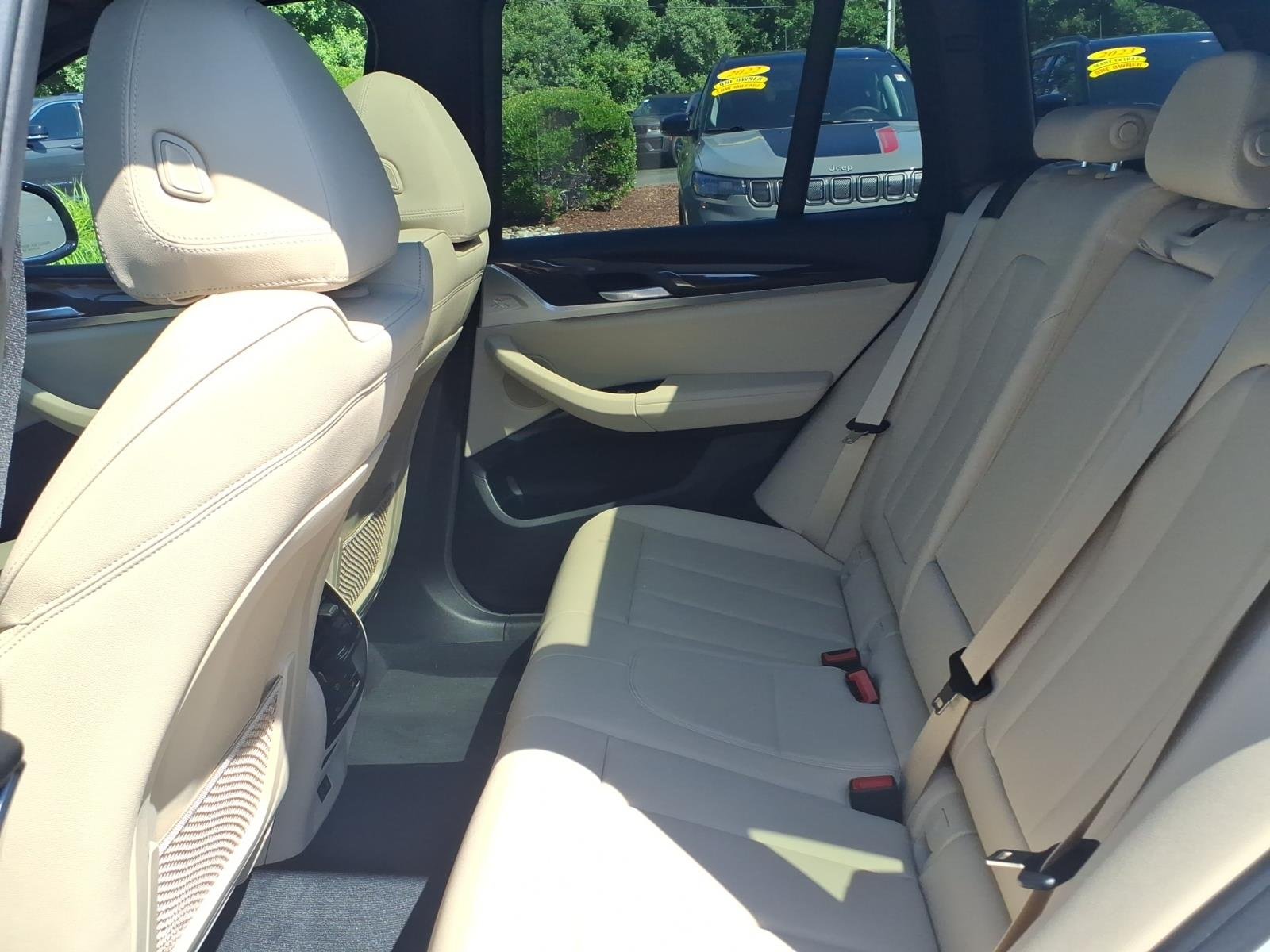 Certified Used 2020 White BMW xDrive30i image 17