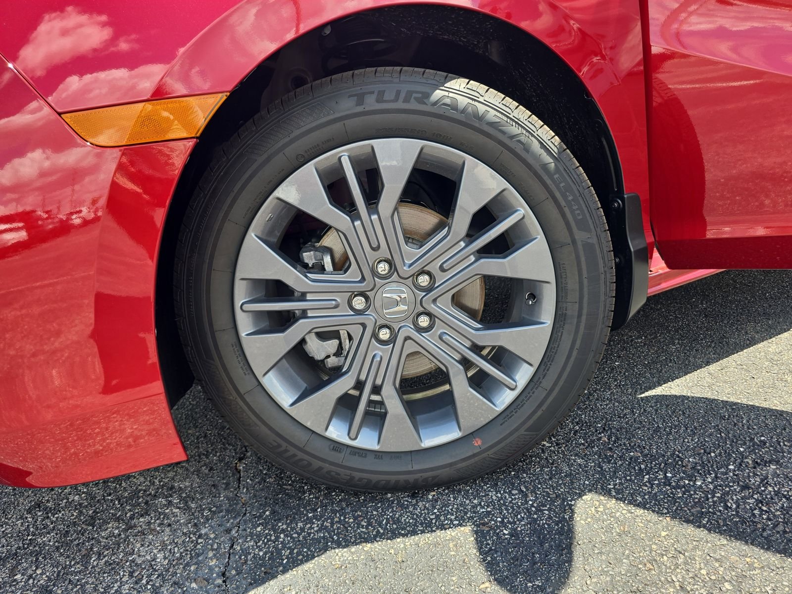 New 2026 Radiant Red Metallic II Honda Touring image 9