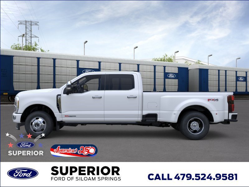 New 2026 Star White Metallic Tri-Coat Ford Platinum image 3
