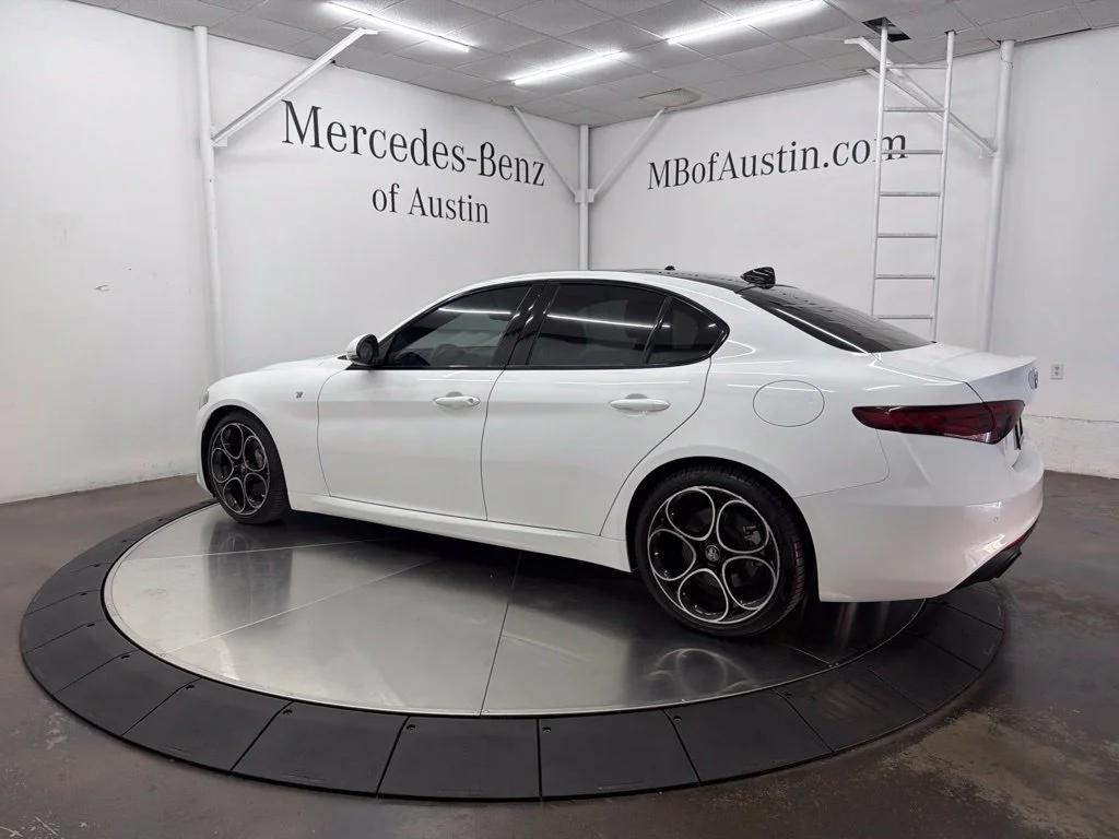 Used 2023 White Alfa Romeo Ti image 5