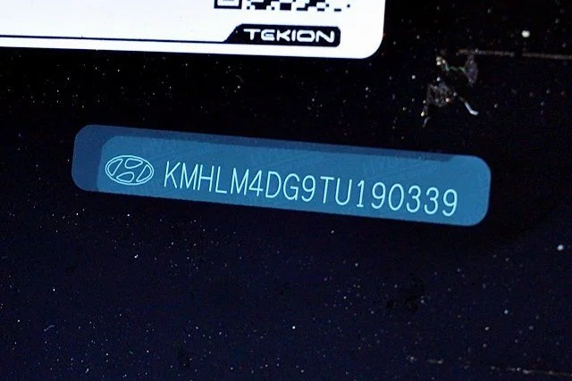 Used 2026 Gray Hyundai SEL Sport image 31