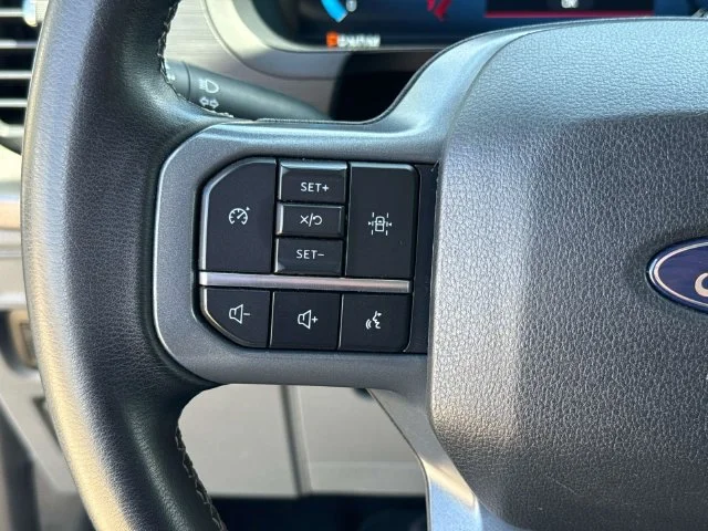 Used 2024 Black Ford XLT image 37