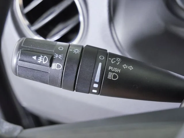 Used 2015 Gray Jeep Altitude image 26