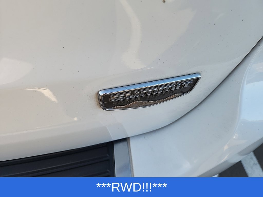 Used 2016 White Jeep Summit image 17