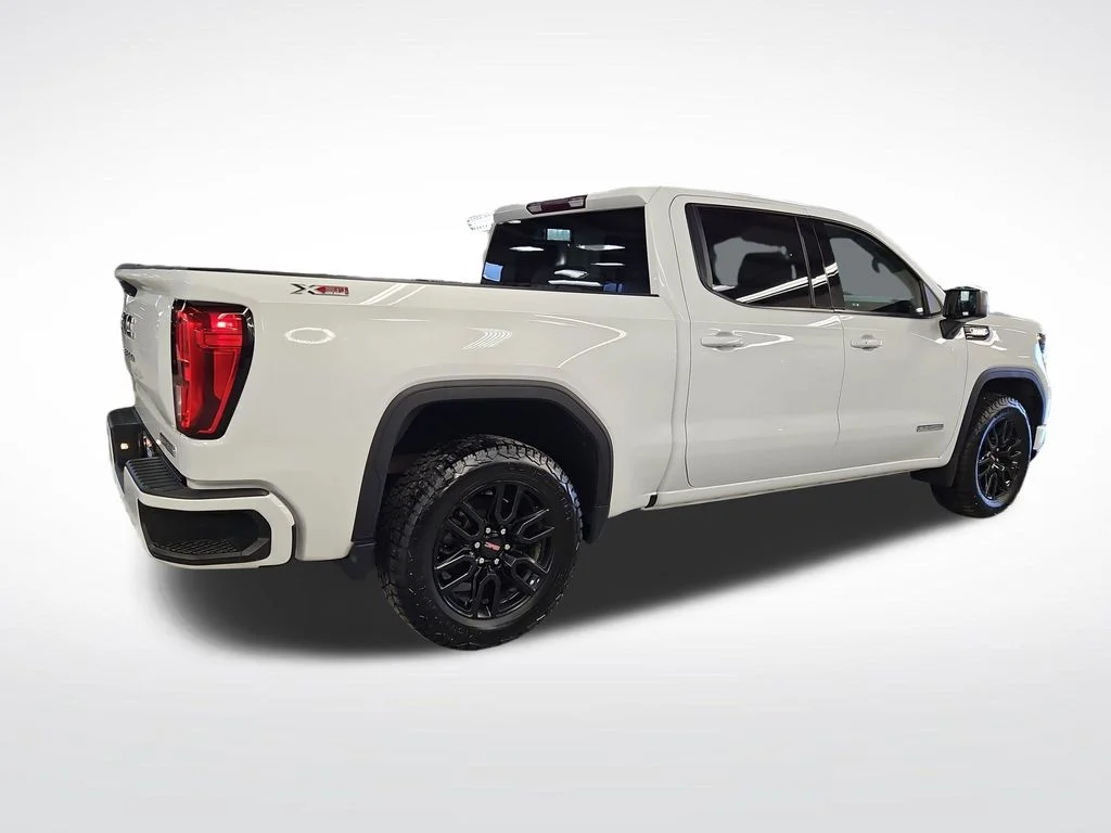 Used 2023 White GMC Elevation image 5