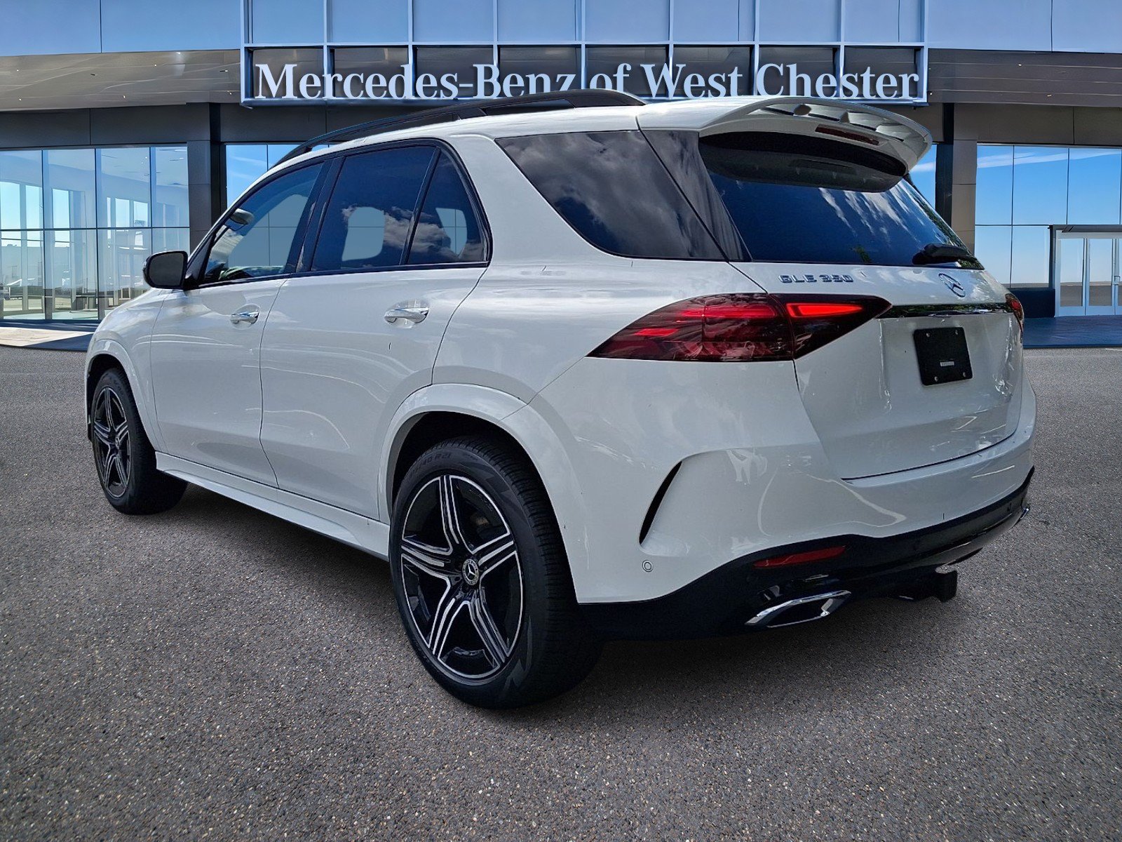 New 2026 Polar White Mercedes-Benz GLE 350 image 25