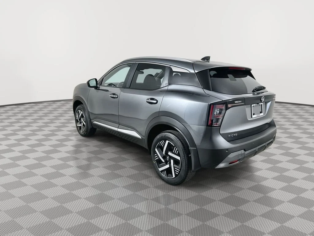 Used 2026 Gray Nissan SV image 6